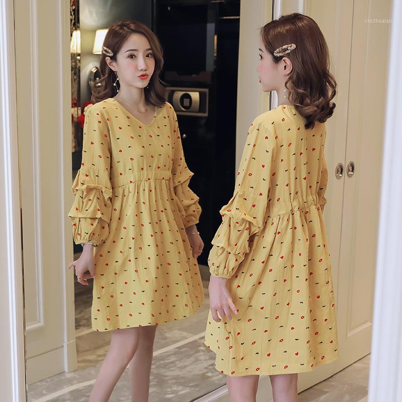 

Autumn Maternity Cotton Dress Three Quarter Sleeve Ruffles V-Neck Fashion Printing Pregnant Woman Linen Dress Long Loose Blouses1, Yellow