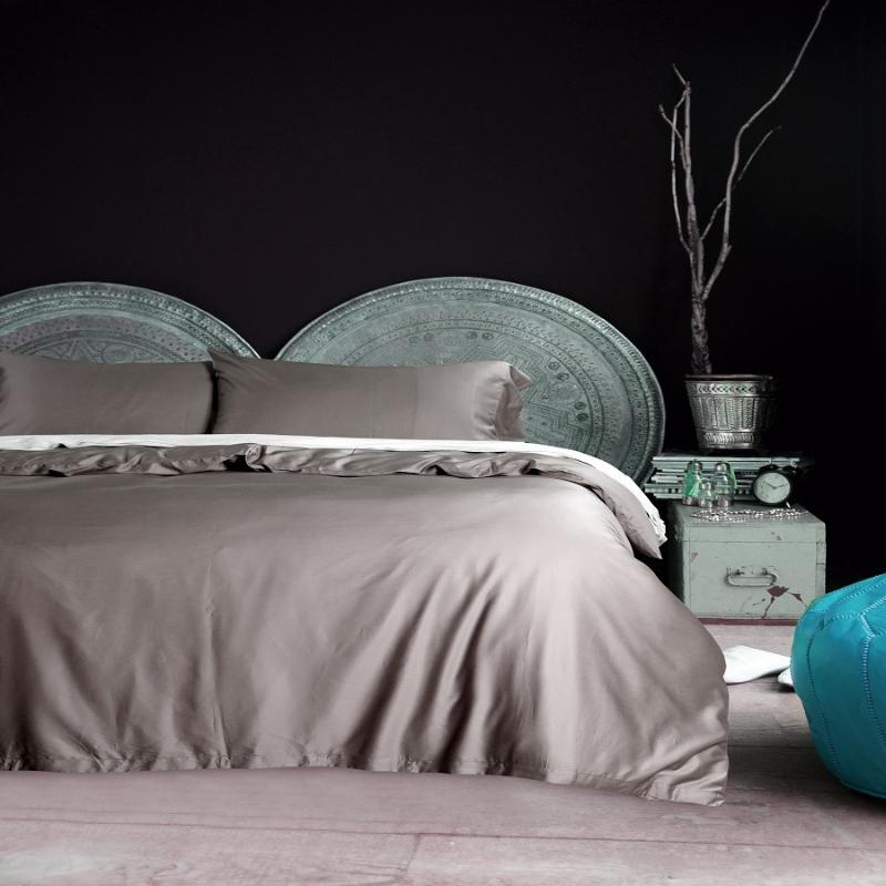 

CHAUSUB Duvet Cover Set 4PCS Solid Color 60S Satin Egyptian Cotton Bedding Set King  Size Cover Bed Sheet Pillowcase, No13