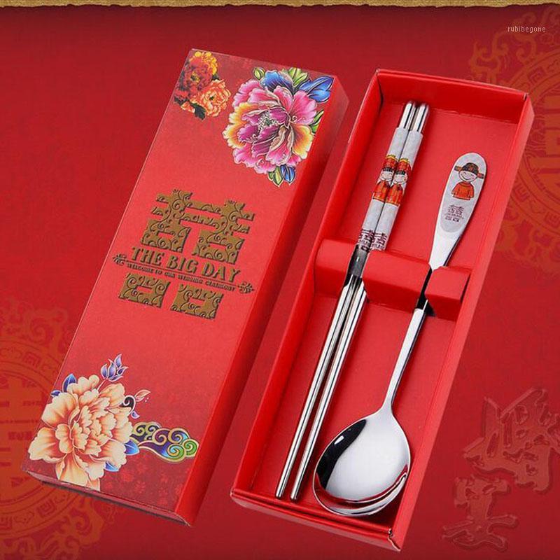

100sets/lot Stainless Steel Dinnerware Double Happiness Red Color Spoons Chopstick Sets Wedding Party Gifts For Guest1
