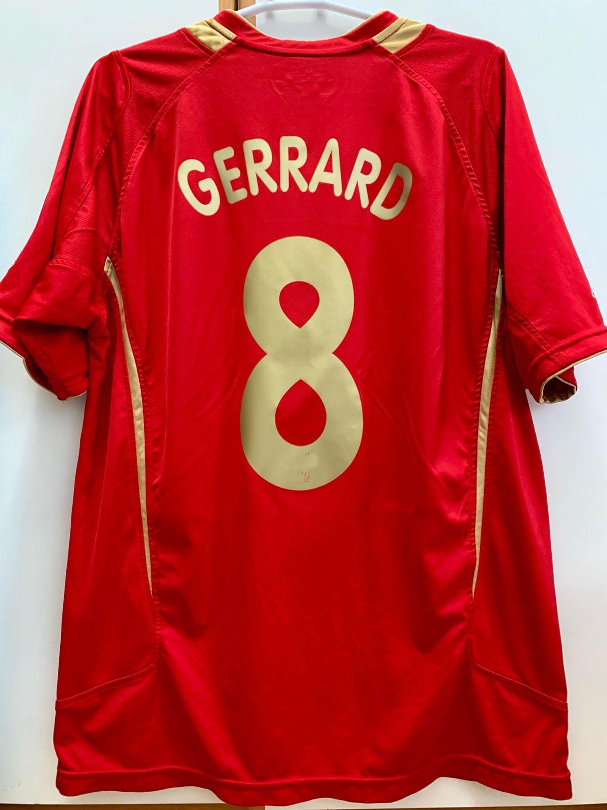 

Retro soccer jerseys Gerrard Alonso LUIS GARCIA Kewell Riise Cissé MORIENTES García Finnan Carragher Hyypia 2005 2006 football shirt, 05/06 home