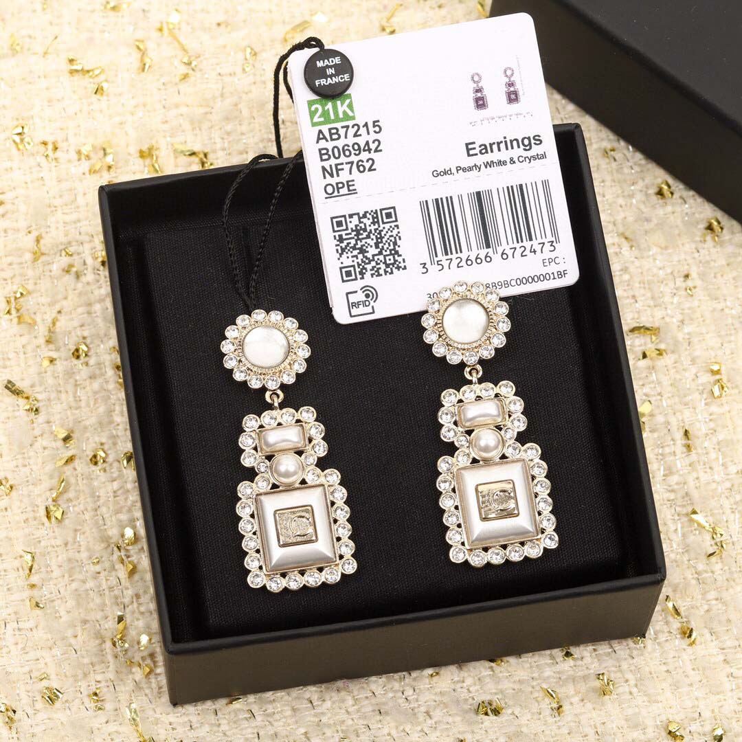 

2022 Luxury quality charm drop earring with diamond and white crystal square shape for women wedding jewelry gift have box stamp PS7173
