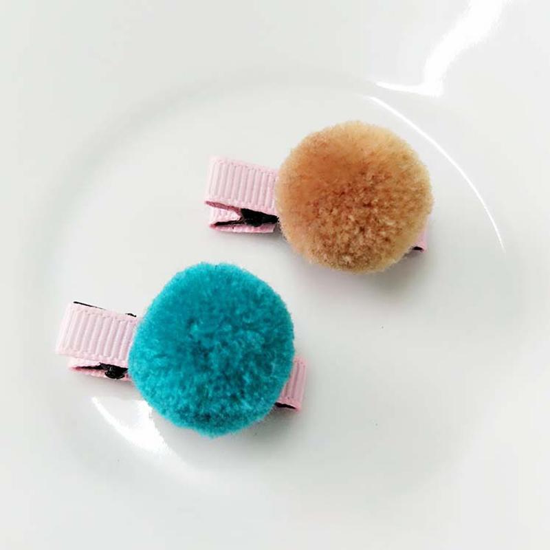 

Christmas Decorations Hair Clip Mini Fluffy Soft Pompoms Ball Handmade Kids Toys Diy Sewing Craft Supplies1