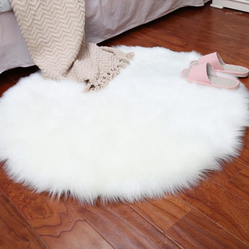 

Soft Artificial Sheepskin Rug Faux Fur Carpets for Livingroom Chair Cover Wool Warm Hairy Alfombra Seat Wool Warm Tapete mats1, White