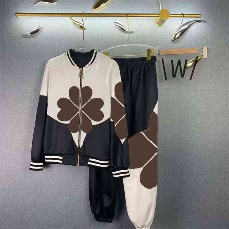 

Women's Two Piece Pants Cotton Sport Suit Big Flower Print Long Sleeve Zipper Cardigan Coat Tracksuits Set, Extra shipping cost