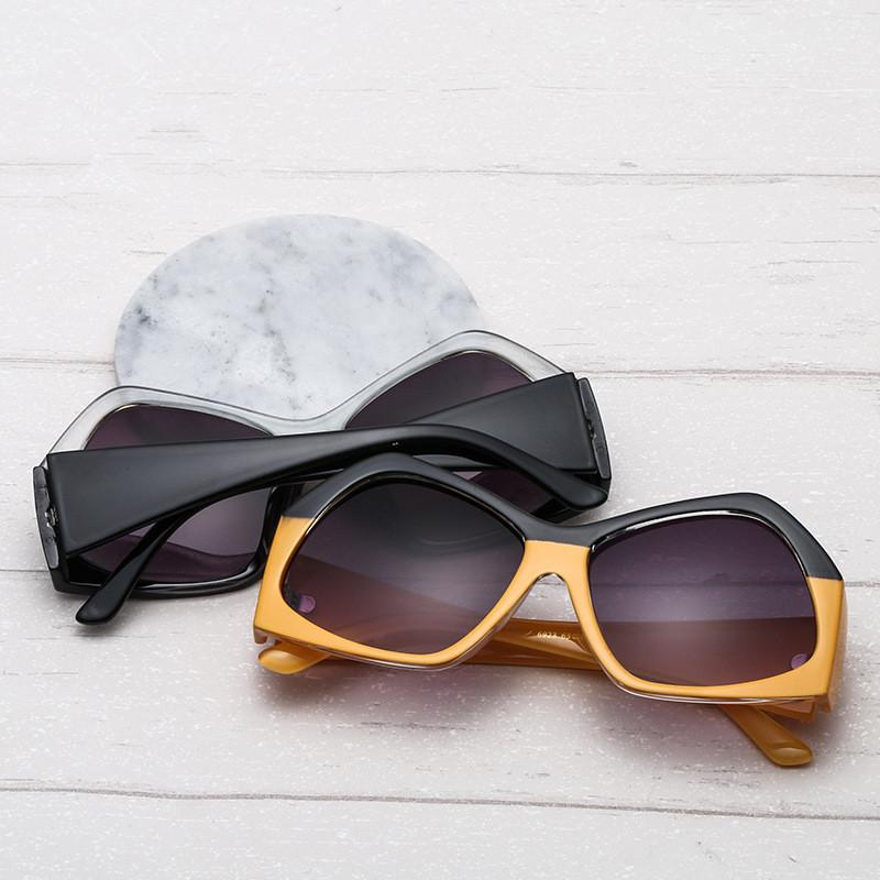 

2020 Italy Oversized Square Sunglasses Women Men Brand Designer Retro Frame Sun Glasses For Female Green Red oculos