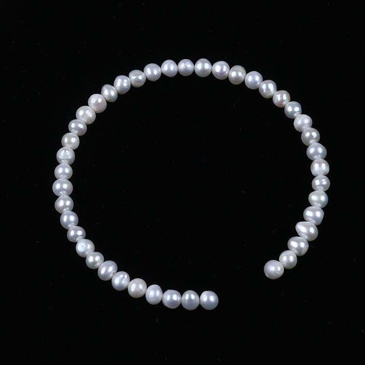 

simple design 4-5mm potato pearl cuffs bangle