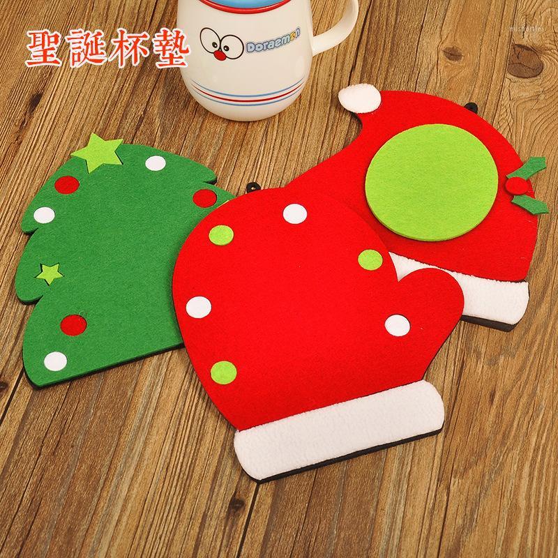 

New Christmas decorations Christmas cup mat nonwoven Santa Claus hand set set pad cup pad tree insulation1