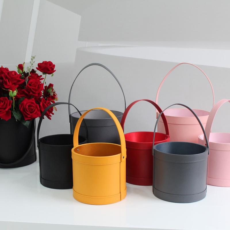 

Florist Hat Boxes Leather Handheld Round Box Candy Boxes Gift Box Packaging for Gifts Christmas Flowers Gifts Living Vase