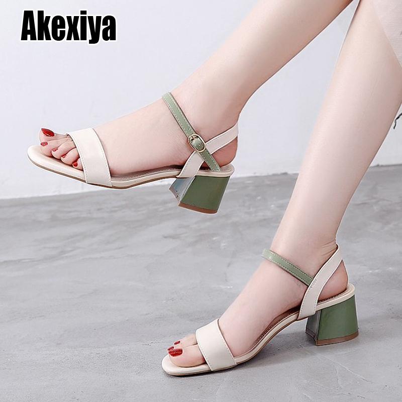 

New Summer Fashion Outdoor Banquet Women sandals green Lady High Heel Sandals Gladiator Casual Square Heel p987