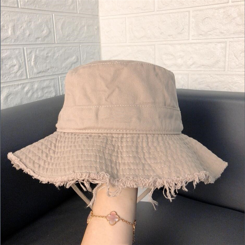New Luxurys Designers Summer Women's Bucket Hats Raw Edges Canvas Drawstring Women Sun Hat black 01