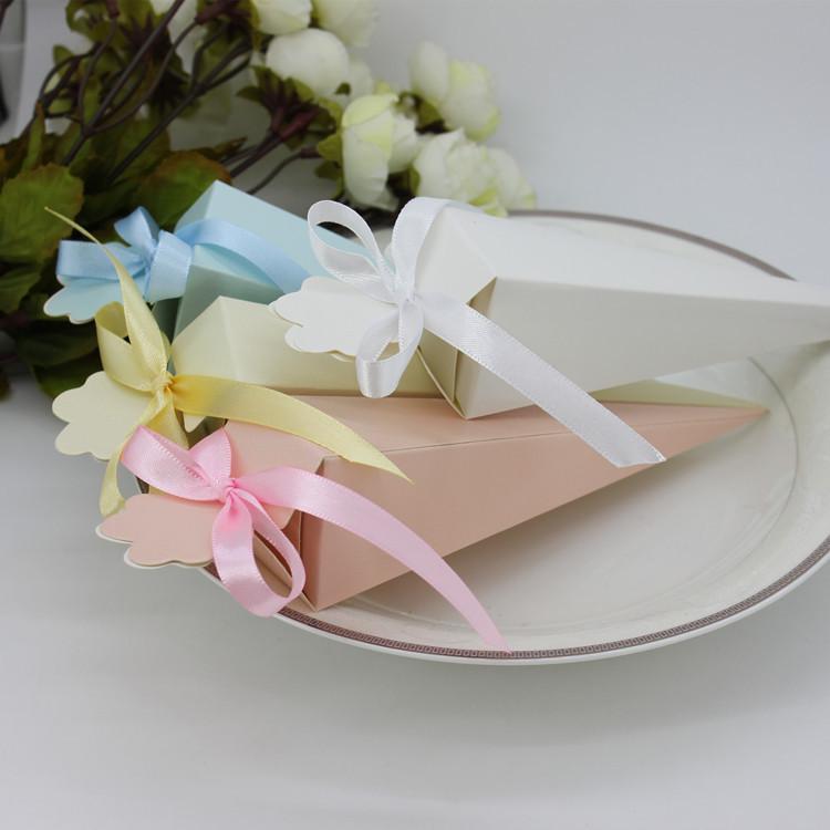 

10PCS Party supplies ice cream cone bow gift boxes Wedding party colorful ribbon candy box