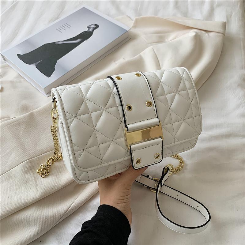 

Pure color diamond pattern small square bag female new fashion simple compact versatile bag casual one-shoulder diagonal chain b, Black