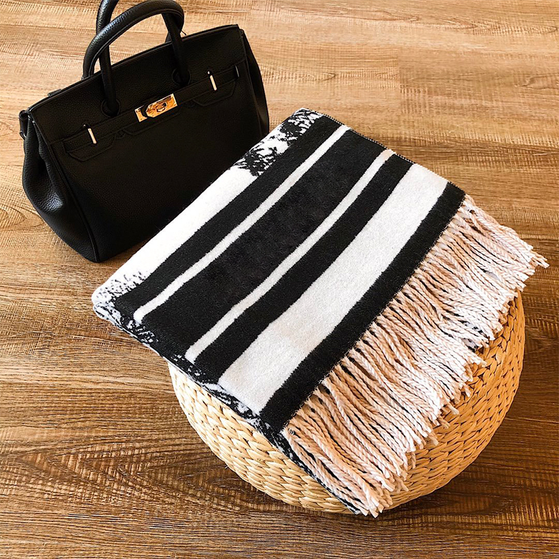 Vente en gros - Écharpe femme châle chaude luxueuse femme automne automne hiver foulard est la bonne collocation de la chambre climatisée BL9P