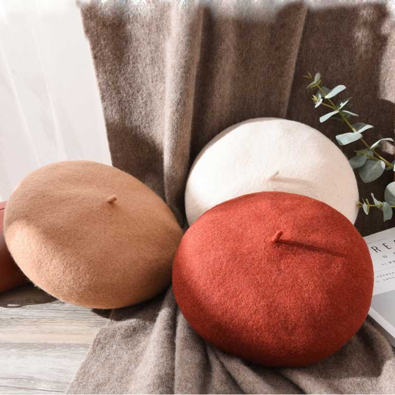 

Fashion, wild, autumn and winter beret women Korean version of the Japanese wild wool beret British painter hat hipster choice, Red
