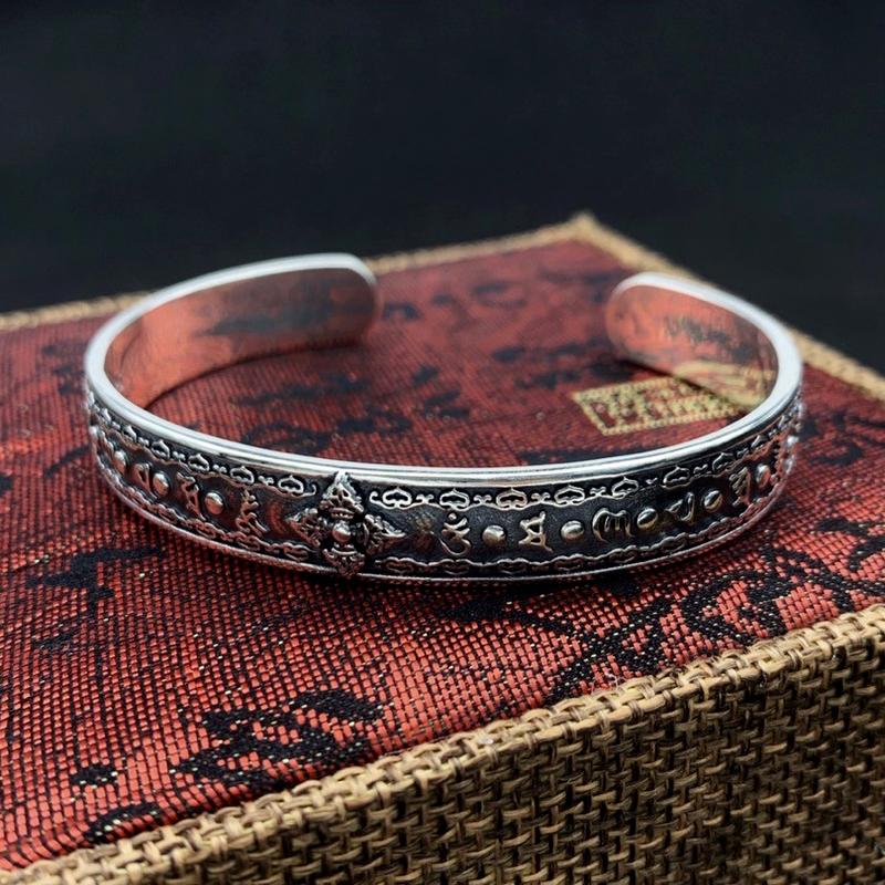 

Bangle Personality Vajra Men And Women Sterling Silver Fashion Retro Six-character Mantra Open Bracelet