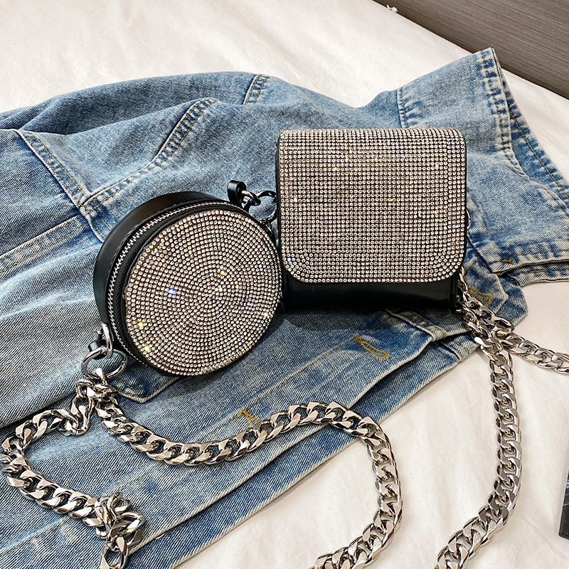

Niche Design Popular Handbags 2021 New Fashion All-match Messenger Bag Mini Chain Bag Diamond Coin Purse Width: 11cm, Black