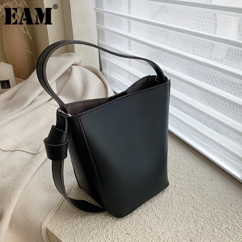 

[EAM] Vintage PU Leather Crossbody Bags For Women 2021 Winter Autumn Shoulder Bag Fashion Handbags And Purses Bucket Bags 8A090, Beige