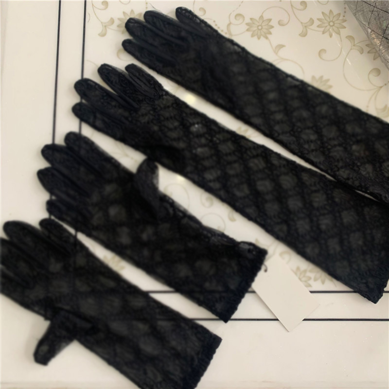 

Luxury long Lace Bride Bridal Gloves Wedding Gloves Crystals Wedding Accessories Lace Gloves for Brides five Fingerless Wrist women