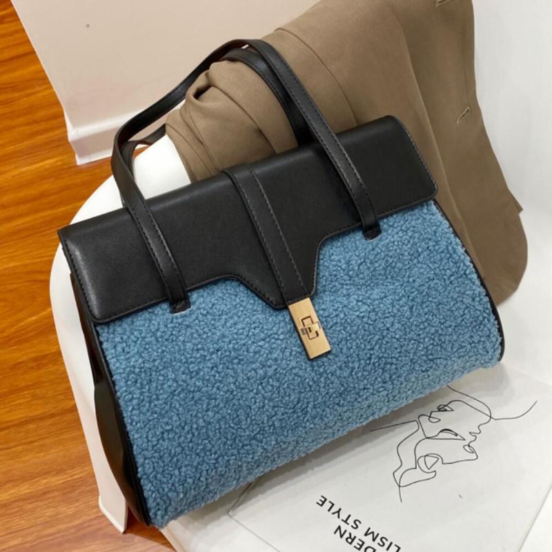 

Contrast color Plush Tote Armpit Bag 2021 Fashion New Quality PU Leather Women's Designer Handbag Large capacity Shoulder bag, Black