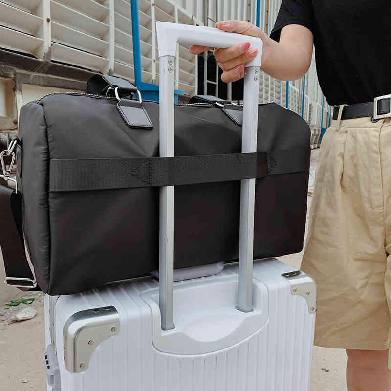

camouflage short distance travel bag men's large capacity boarding bag wear-resistant Oxford cloth fitness luggage