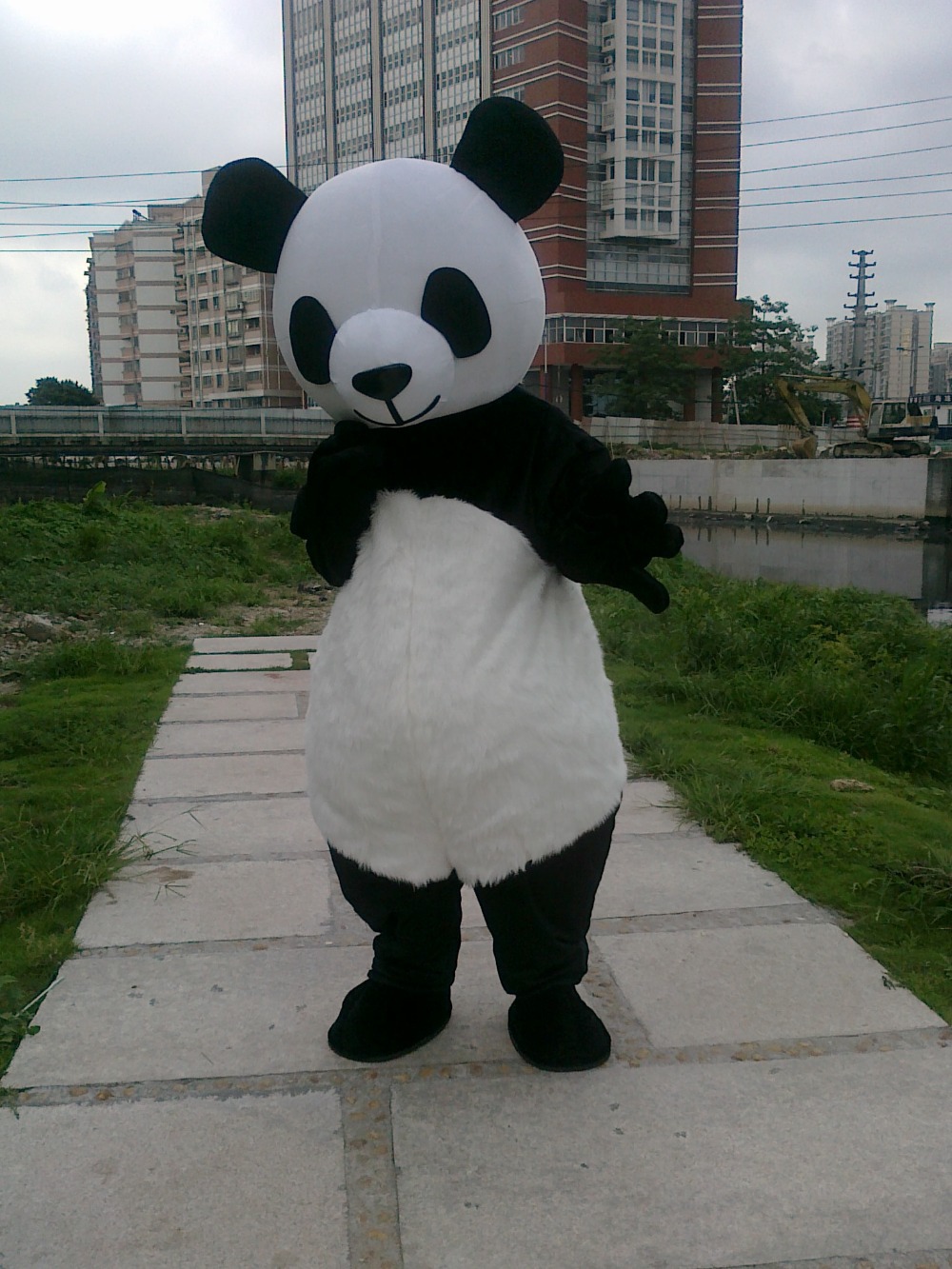 

2021 Adult Chinese Panda Animal Mascot Costume Bear Cartoon Hot Sale Outfit Dress New Year Spring Day Carnival Christmas Festival Game, As picture