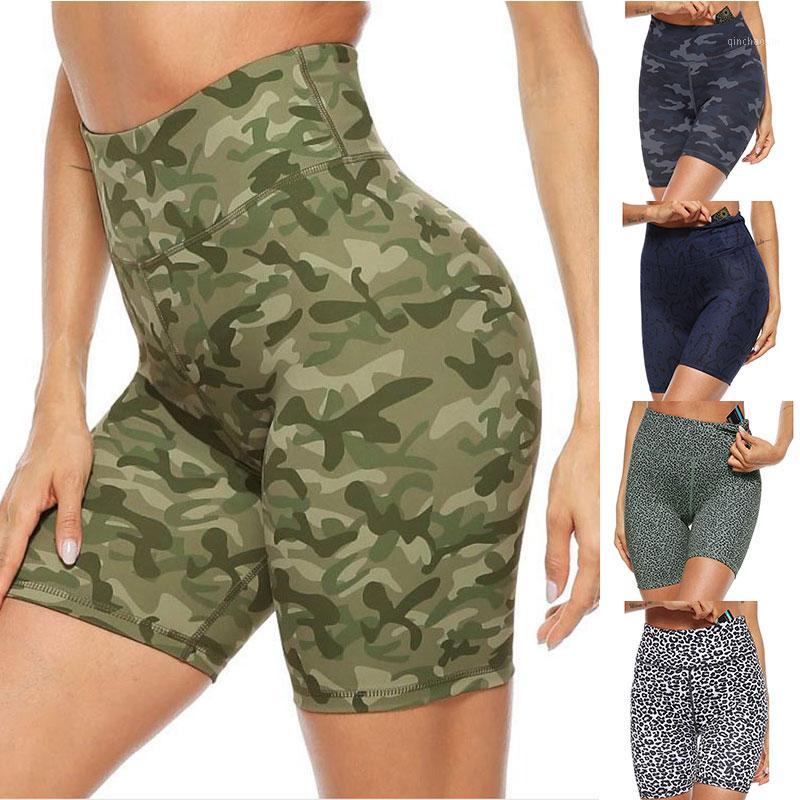 

Hot Sale Women High Waist Print Workout Yoga Shorts with 2 Invisible Pockets Non See-Through Tummy Control Athletic Shorts ED8891, Black snake pattern