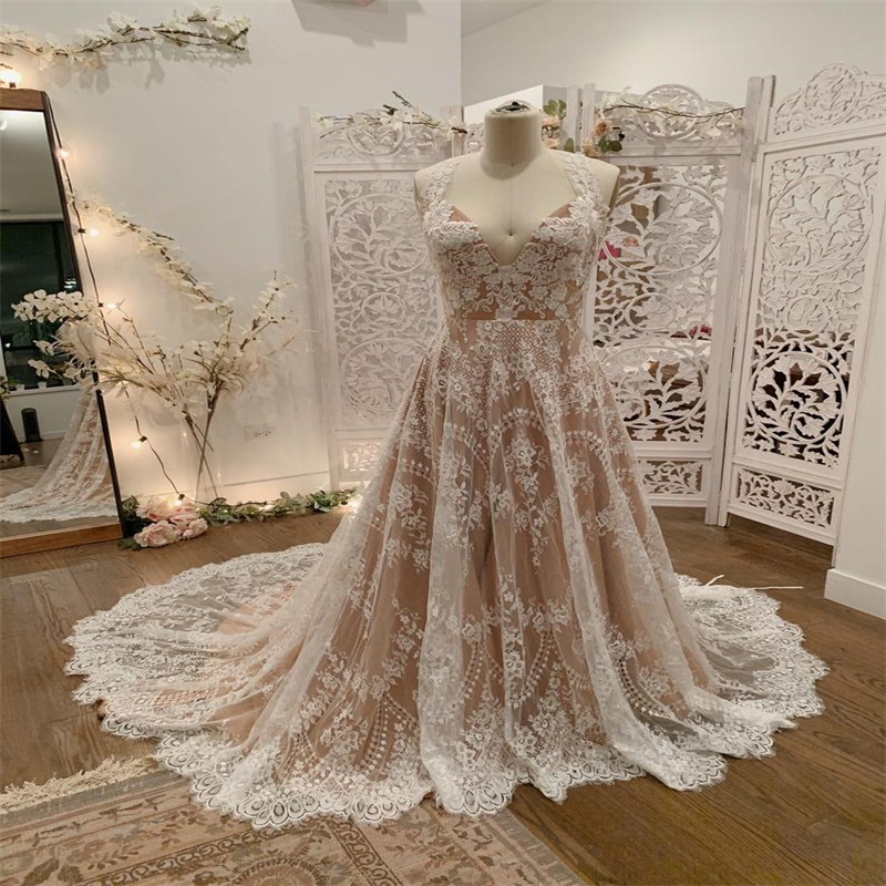 Plus La Taille A-ligne Robes De Mariée Boho Sans Manches Full Appliqued Dentelle Robes De Mariée Bohême Court Robe Sur Mesure Robe De Novia