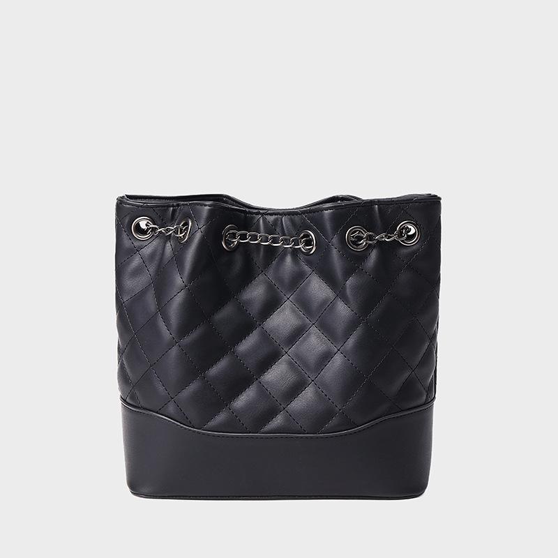 

New women's bag on the new diamond chain shoulder bag large capacity Messenger hand bags, Black