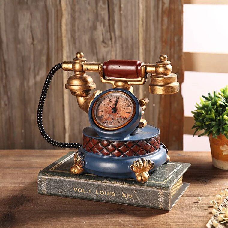 

Vintage Resin Figurines Home decor Retro phone decoration Livingroom Ornament Crafts Home decoration accessories Lover Gift