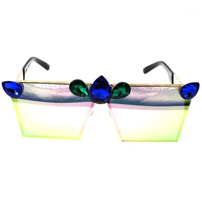

Sunglasses Superstar Artificial Crystal Embellishment Women Gradient Vintage Rhinestones Sunglasses1