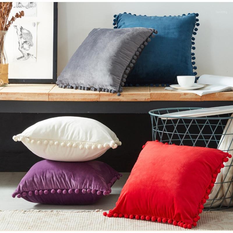 

Home decorative Square Pillowcases Lace With Balls Soft Velvet Bedroom Sofa Throw pillow Cushions Cover 45cm Pillow case1