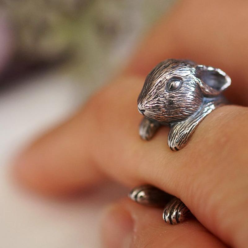 

Vintage Adjustable Netherland Dwarf Wrap Hare Ring free ship