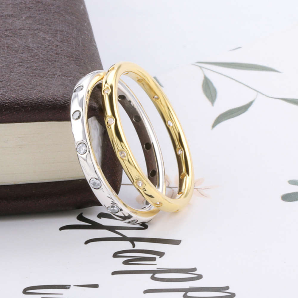 

Luxurys Designers Fashion B105 pure silver 925 fashion women's simple diamond / Silver Love Ring temperament personality Street ring