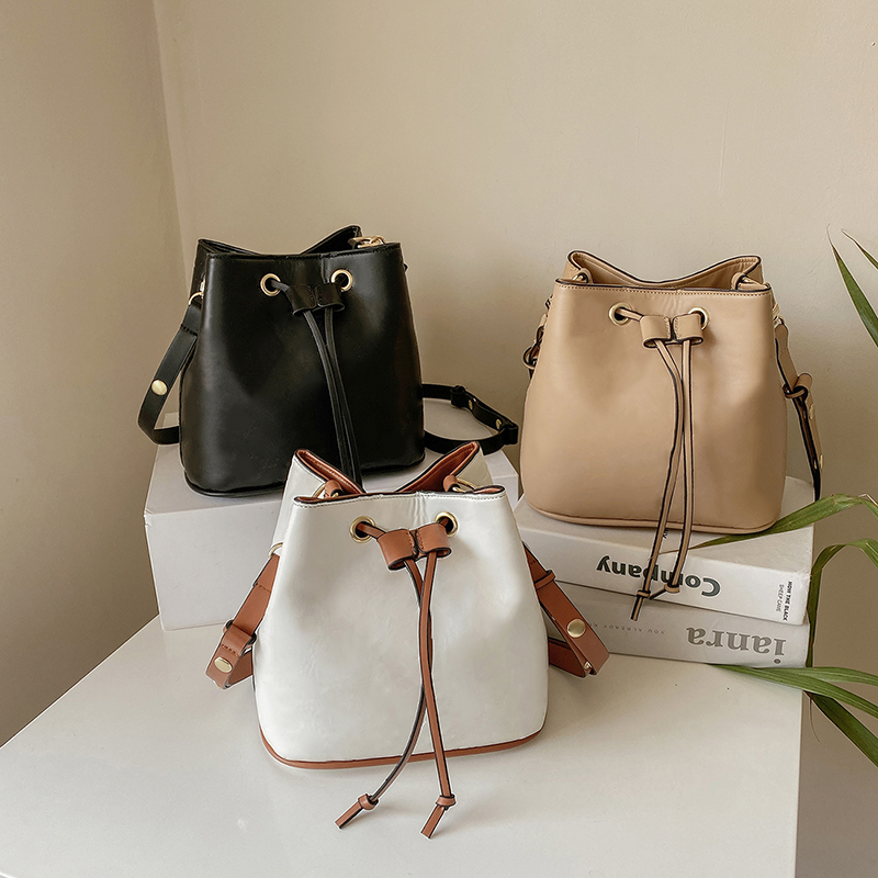 

Women's Bucket Bag Fashion Classical Brand Design Old Flower 3 Colors Handbag with Drawstring Crossbody Bags 7216, As picture