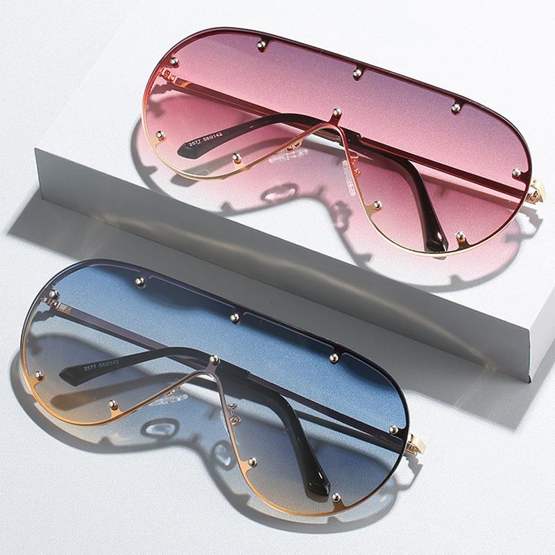 

2021 New One Piece Rivet Sunglasses For Women Vintage Alloy Gradient Flat Sun Glasses Men Retro Shield Uv400 Shades