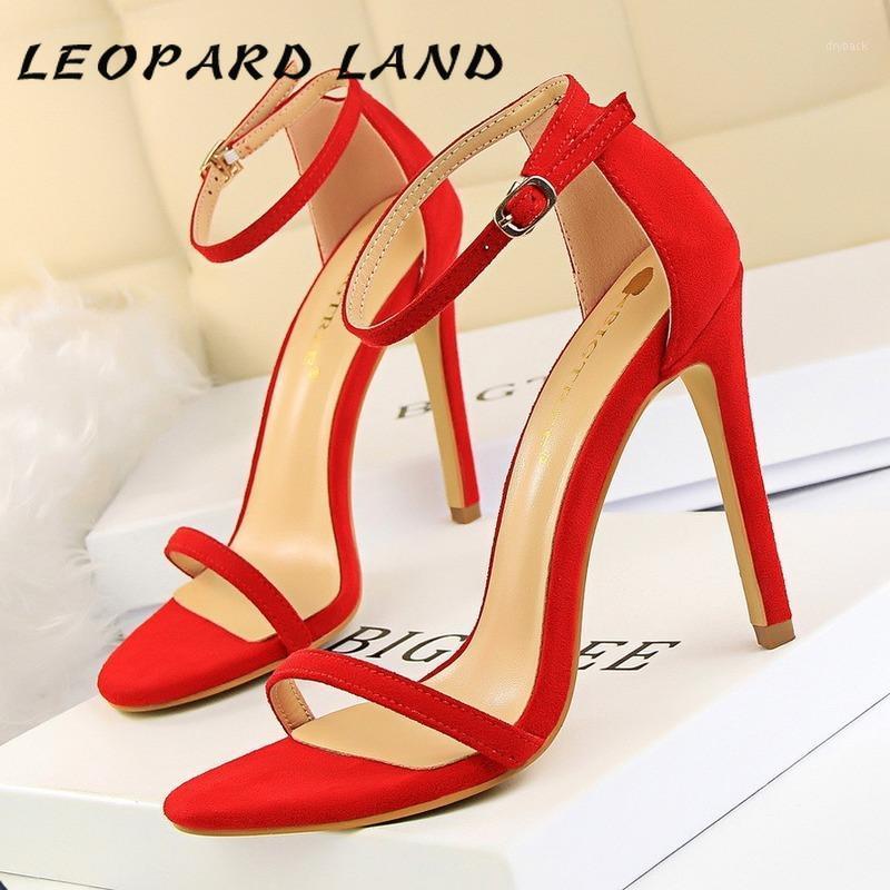 

LEOPARD LAND 11CM 2021 Summer High Heels Sexy Stiletto Women Sandals Super High Heel Suede Open Toe Word Sandals Women DS1, Black 11cm