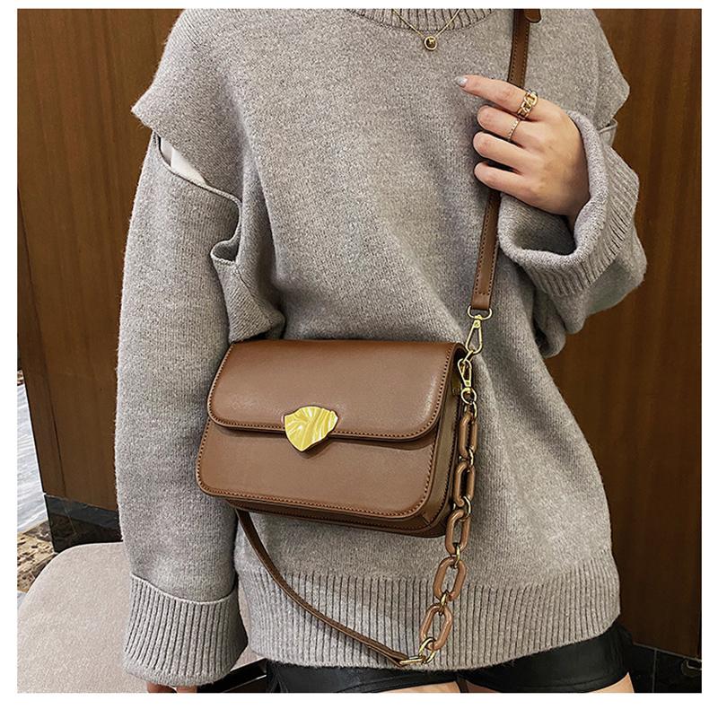 

Luxury Pu Leather Small Flap Retro Ladies Purses Vintage Women Crossbody Bags Designer Wide Strap Female Shoulder Messenger Bag, Black