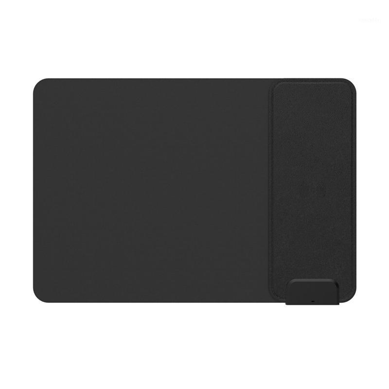

Mouse Pad Wireless Charger Foldable 15W Fast Charge USB Type-C Port for Mobile Phone Charging Mouse Pad1