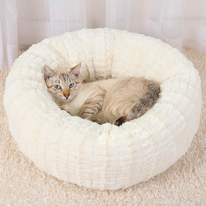 

Cat Bed Faux Fur Dog Beds Pet Beds for Dogs/ Cats Comfortable and Warm Donuts House Cushion Thick Full Plush, White