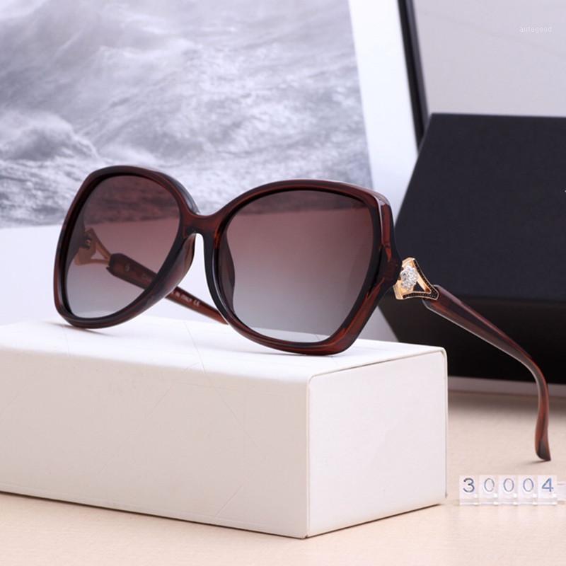 

Sunglasses Luxury Round Women 2021 Black Oversized Retro Vintage Big Sun Glasses Shades For Zonnebril Dames1