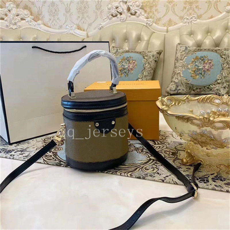 

2021 New Fashion Luxury Designer Bucket Bag High Quality Leather Shoulder Bag Classic Design Crossbody Bags Lady Sylvie Handbags, No bag
