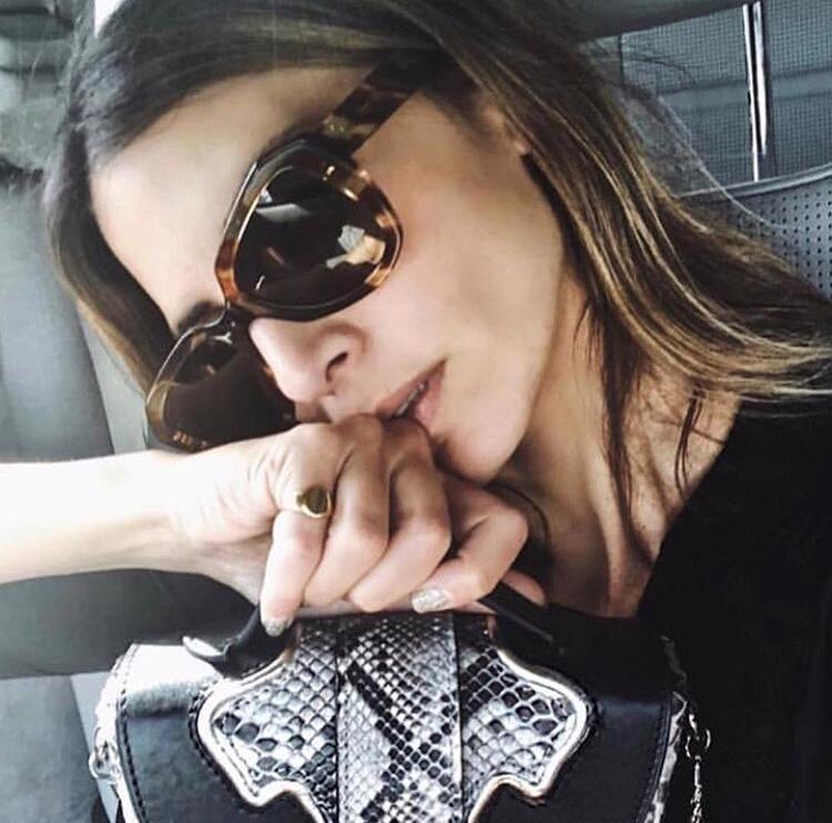 

Gradient Rivet Plastic Shades Eyewear Women Custom Cateye Triangle Sunglasses