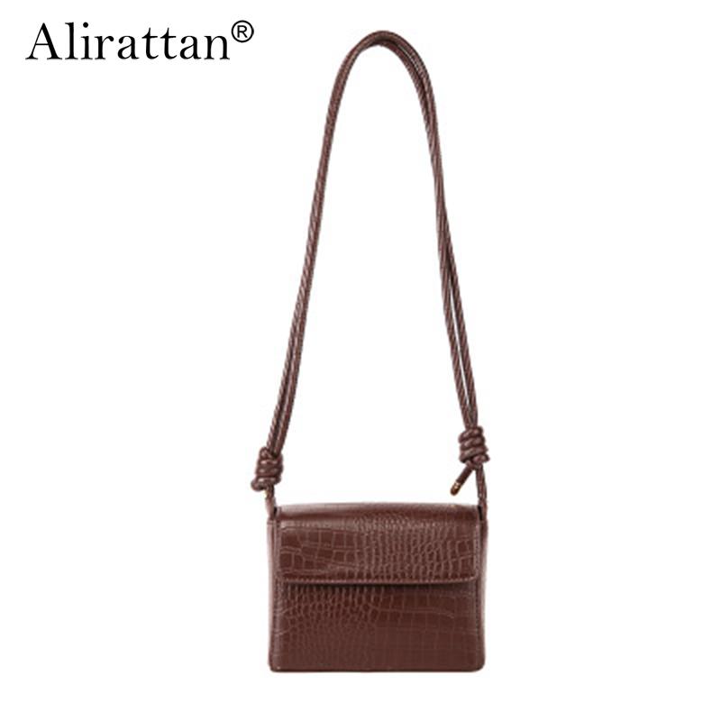 

2021 Brand Autumn And Winter New Woman Fashion All-Match One Shoulder Messenger Bag Retro Stone Pattern Small Square Bag, Khaki