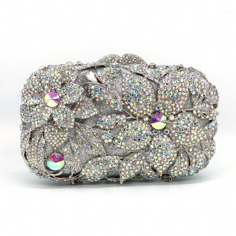 

female crystal evening messenger bags Luxury diamond Clutch bags silver color party women wedding pochette bride handbags1, Color same picture