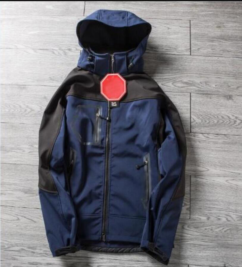 

NEW Men Softshell Jacket face coat Men' Outdoors Sports Coats women Ski Hiking Windproof Winter Outwear Soft Shell men hiking jacket gift, Brown