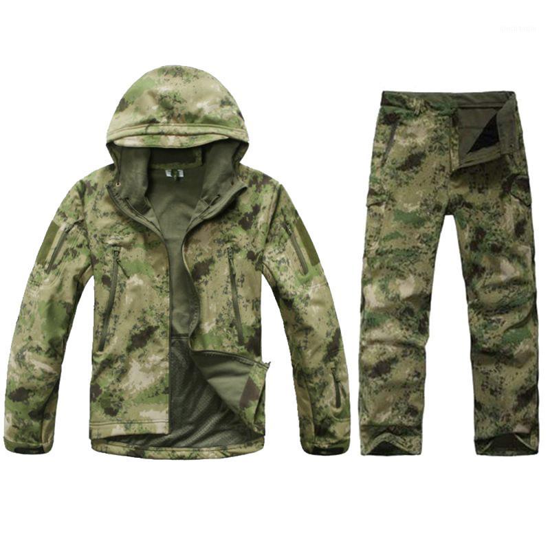 

Army Tactical Softshell TAD Suits Men Camouflage Hunting Clothes Outdoor Sport Hiking Windproof Waterproof Hooded Jacket+Pants1, Black