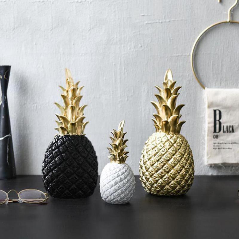 

Nordic Style Modern Pineapple Ornaments Synthetic Resin Individual Metal Finishes Living Room Desktop Home Decoration1