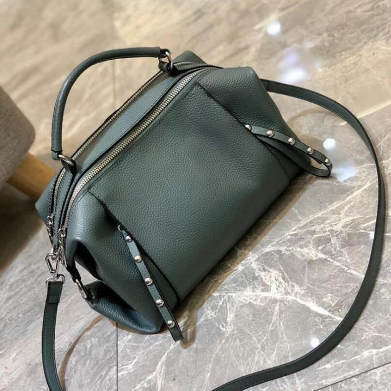 

European Style Fashion Ladies Shoulder Bag Soft Genuine Real Leather Boston Handbags Designer Women Crossbody Bag, Black