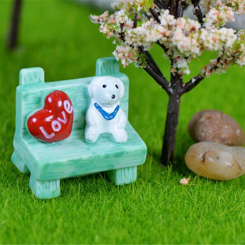 

DIY Resin Cute Sofa Dog Chair/Bench Figurines Toys Miniatures/Terrarium Micro Fairy Garden Decoration Accessories Ornaments Gift1