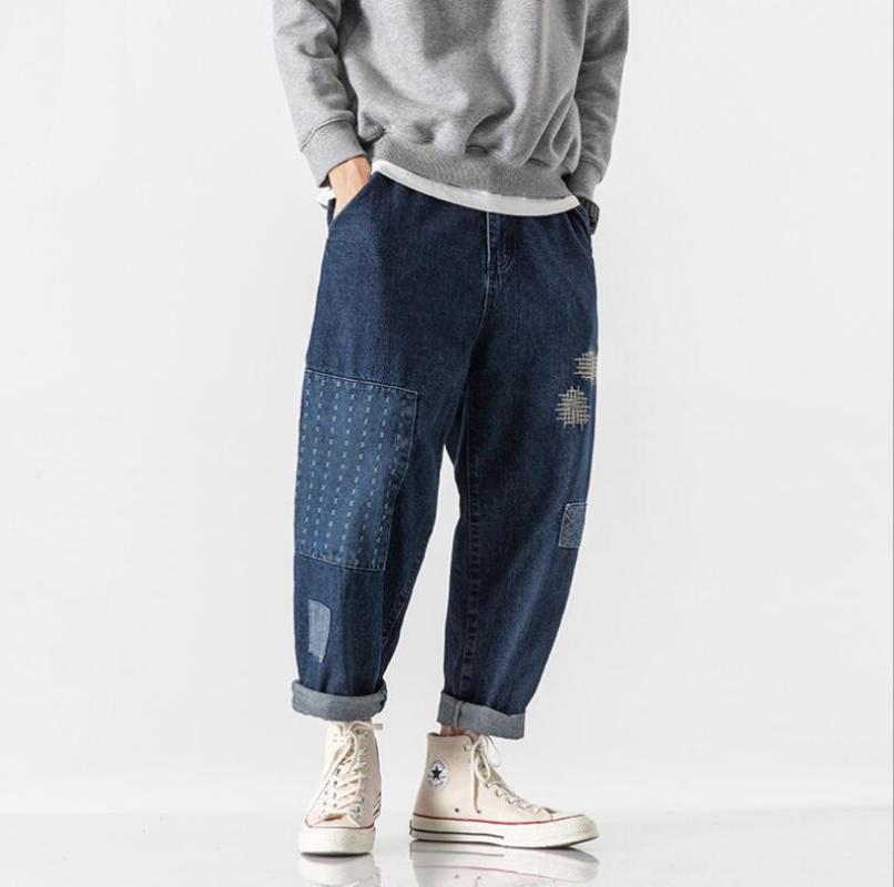 

Japanese 2020 Fashion Patch Jeans Man Casual embroidered loose Vintage Male Denim Pants Man Straight Denim trousers w1181, Blue